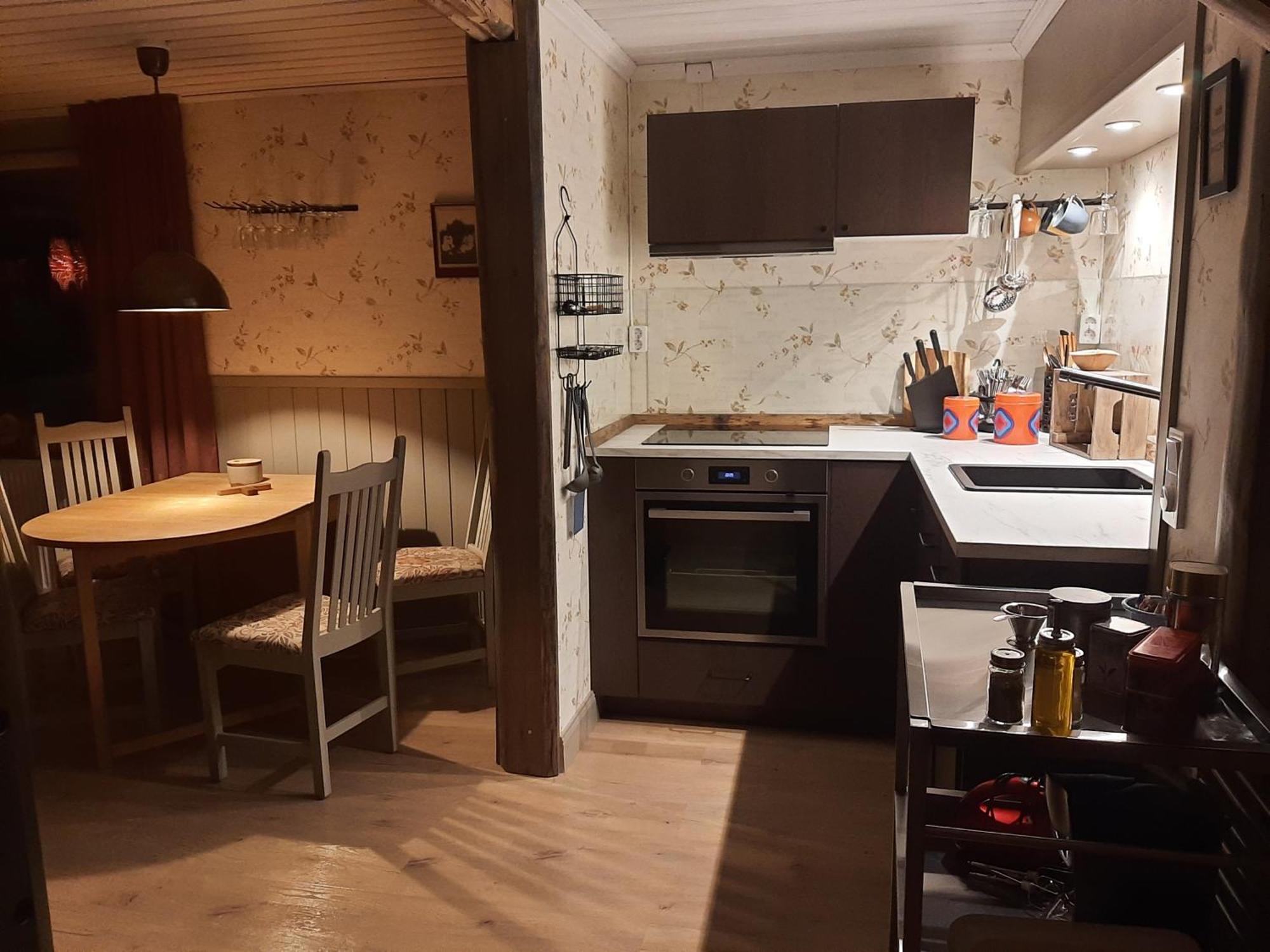 Kalix Riverside Inn, Farm Timbering Экстерьер фото