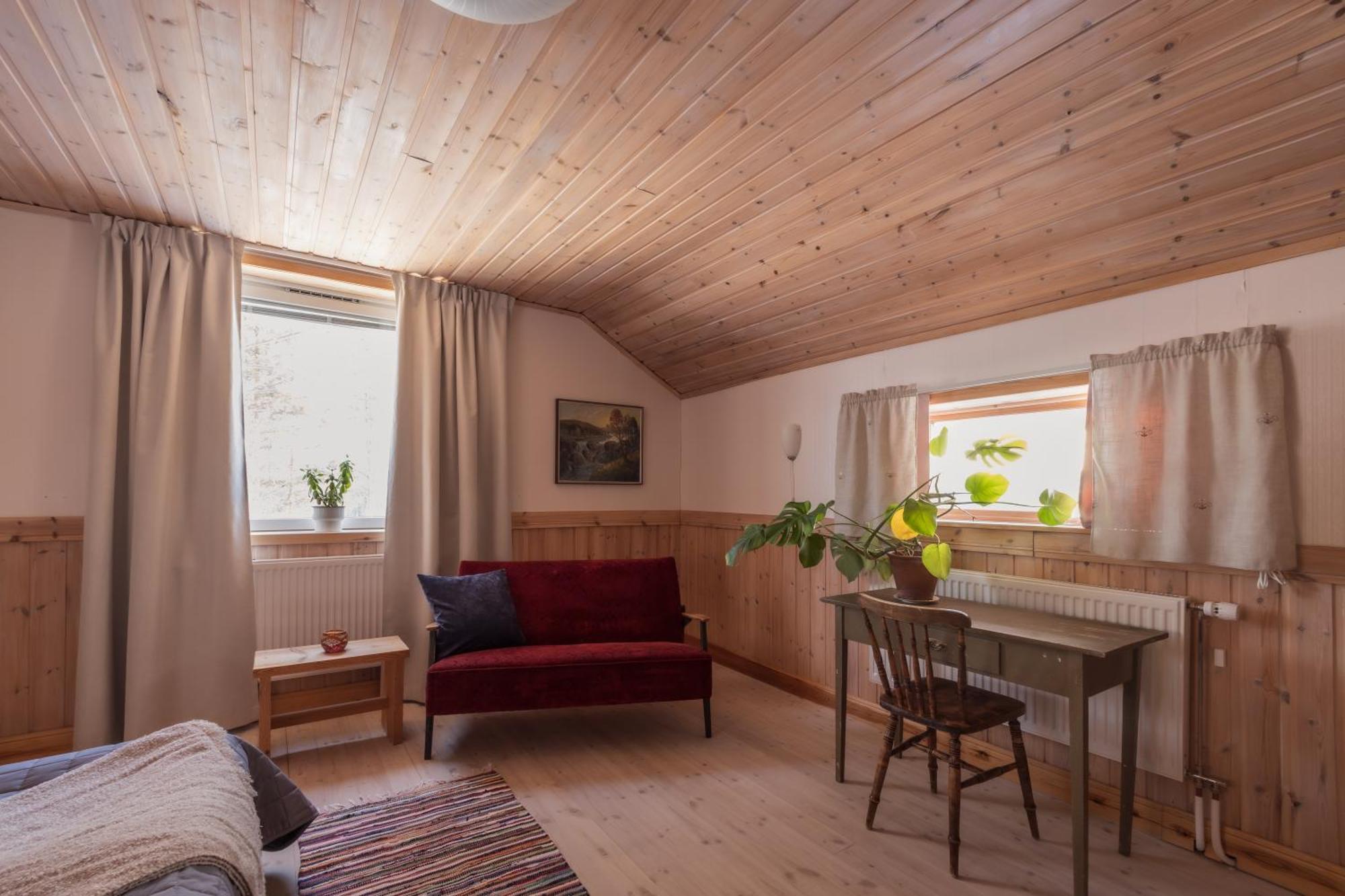 Kalix Riverside Inn, Farm Timbering Экстерьер фото