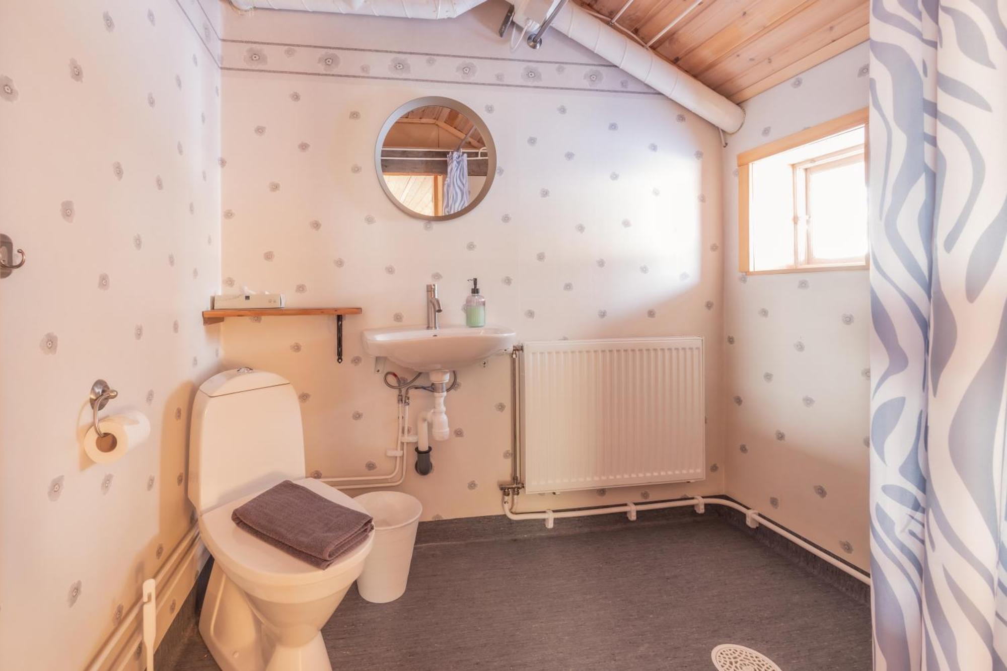 Kalix Riverside Inn, Farm Timbering Экстерьер фото